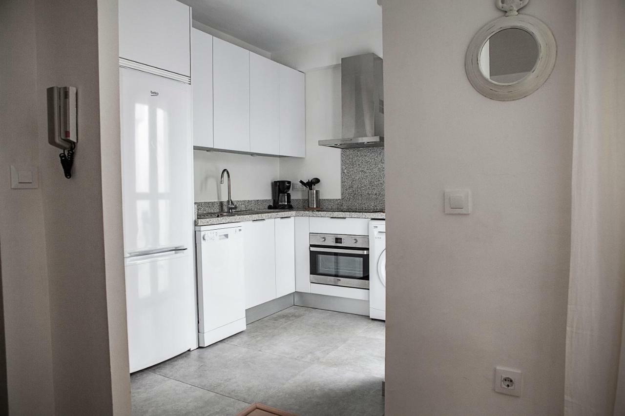 Apartamento Mendoza Sevilla Bagian luar foto